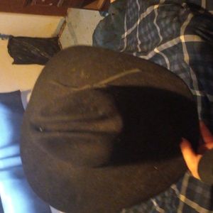 Q cowboy hat